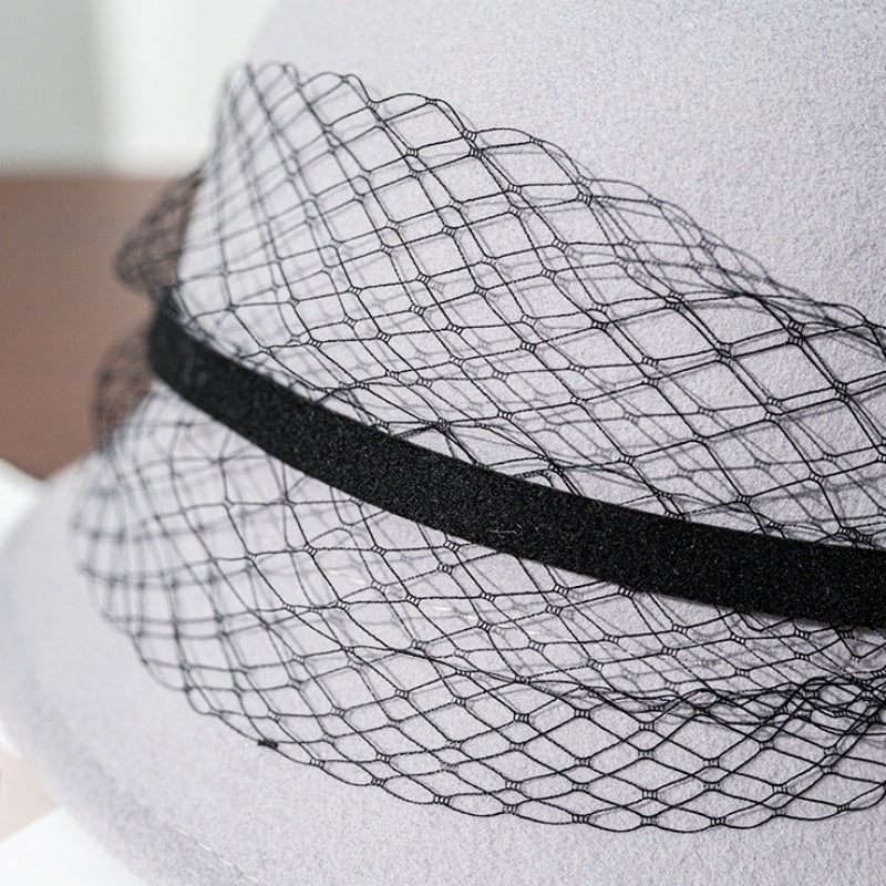 Felt Dome Top Hat with Felt Slat Net Gauze Decoration