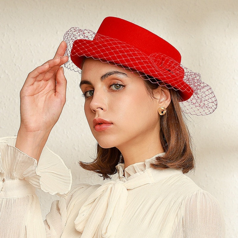 Felt Rolled Edge Top Hat with Veil and Bow