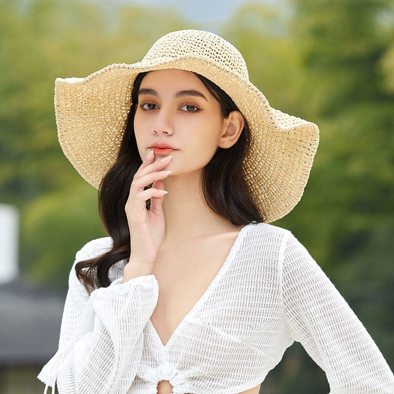 Foldable Straw Hat with Wide Brim
