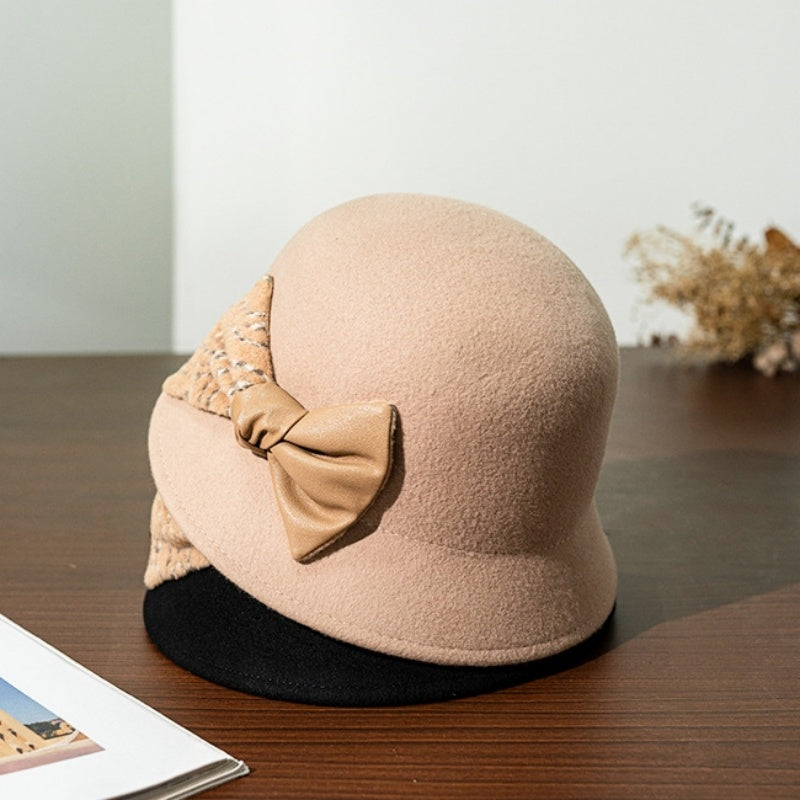Felt Top Hat with Velvet and Leather Splicing Bow