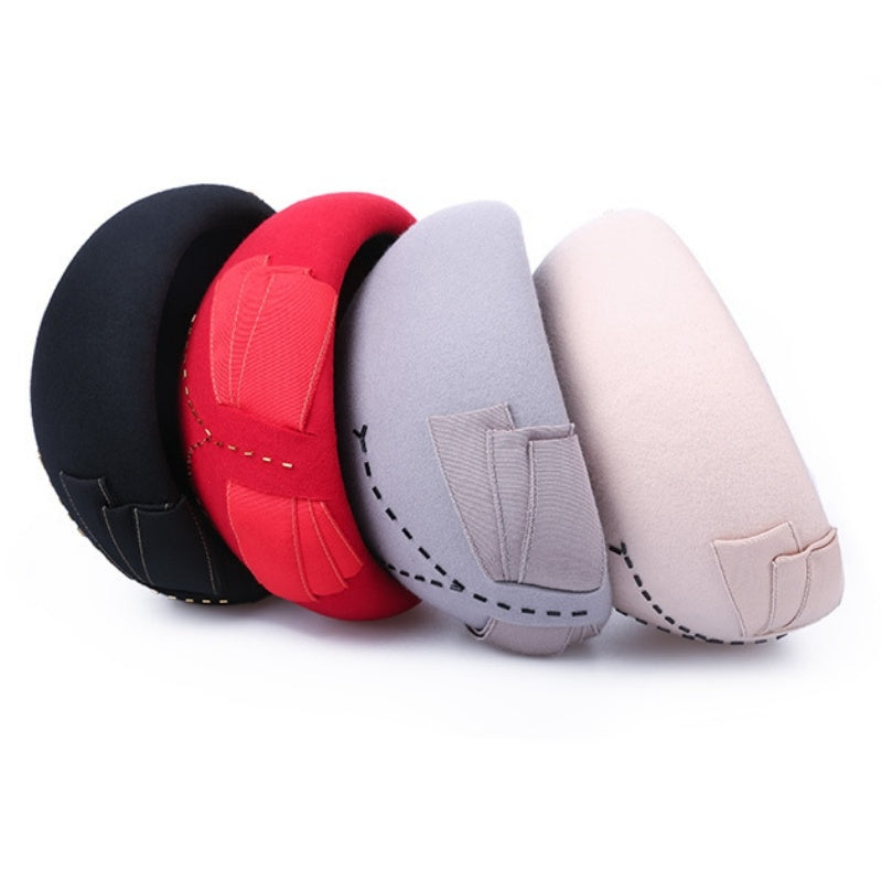 Felt Beret with Bow Webbing and Tubular Beads