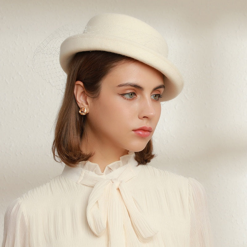 Felt Rolled Edge Top Hat with Veil and Bow