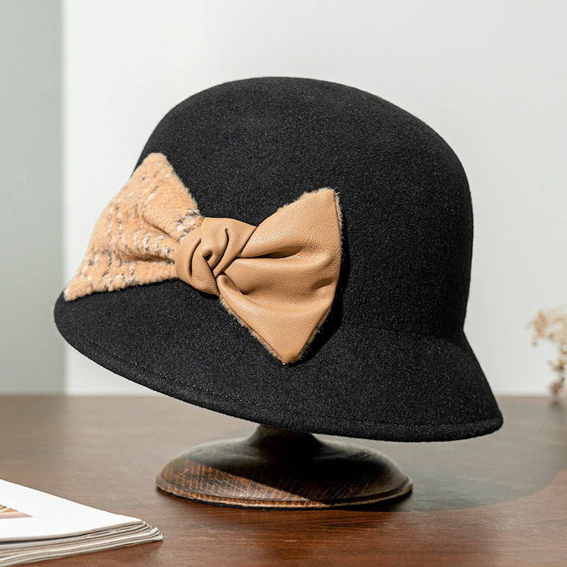 Felt Top Hat with Velvet and Leather Splicing Bow