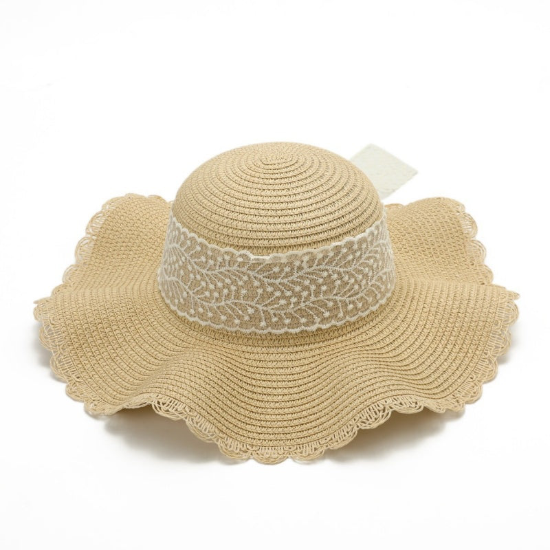 Foldable Straw Hat with Wide Wrinkled Brim
