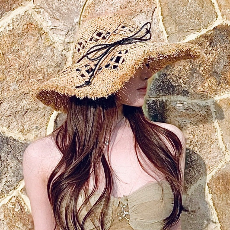 Straw Hat with Rough Selvedge