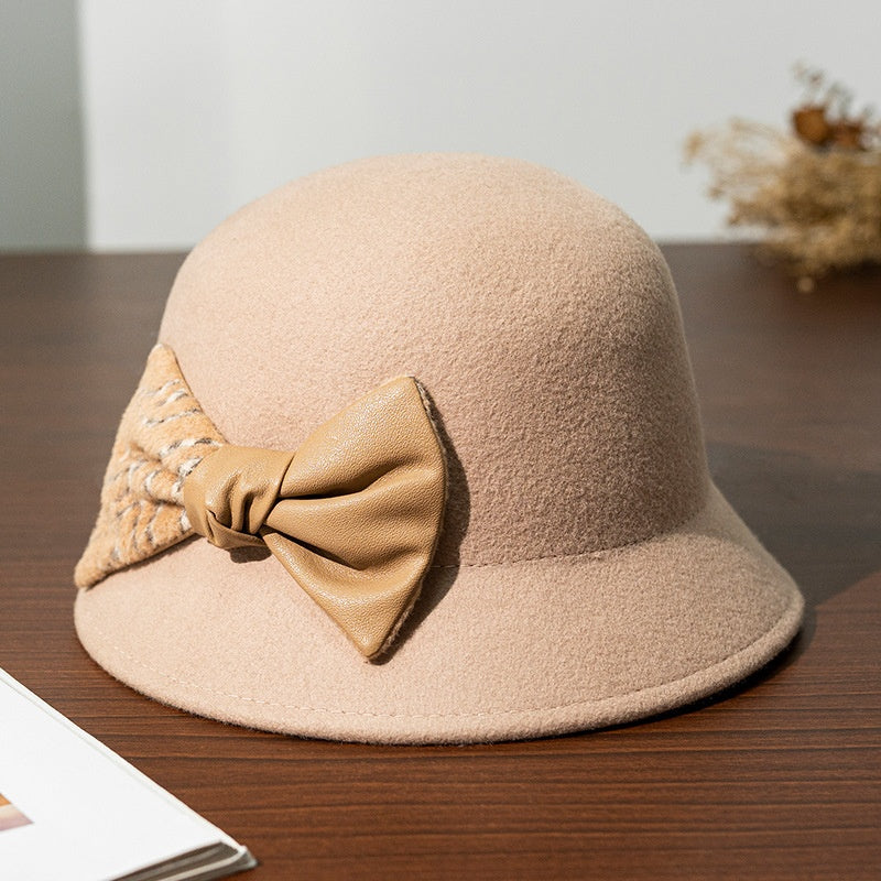 Felt Top Hat with Velvet and Leather Splicing Bow