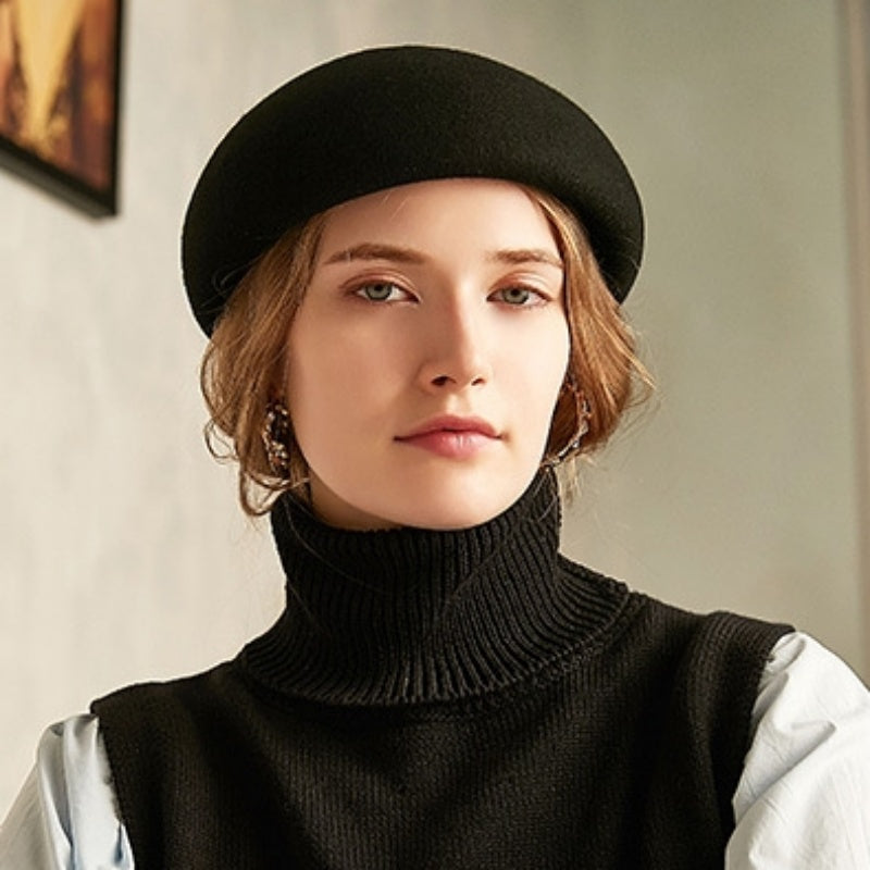 Felt Beret with Circular Decoration
