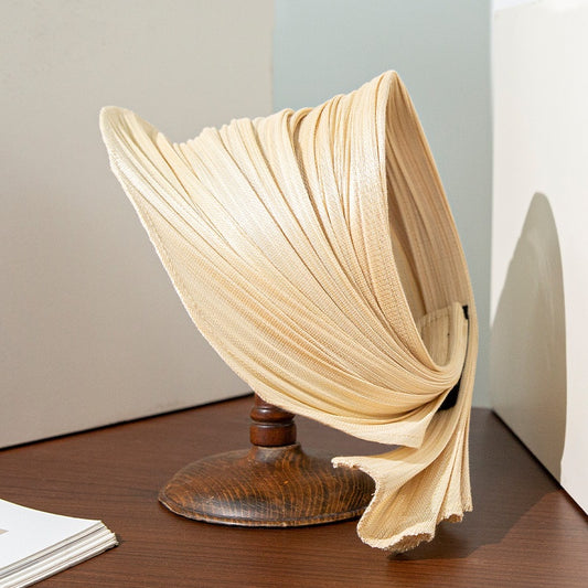 Overhead Plicated Sun Hat
