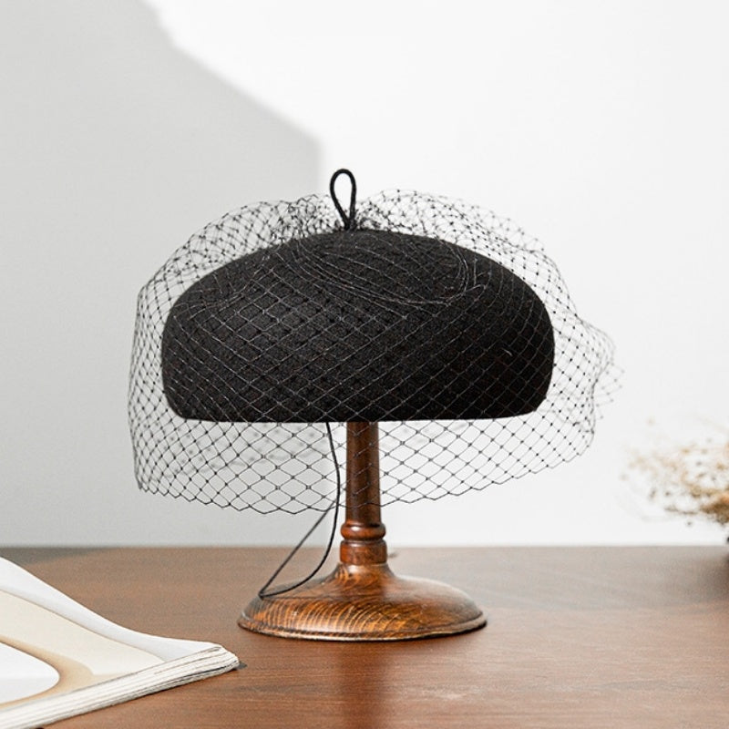 Felt Beret with Grid Veil
