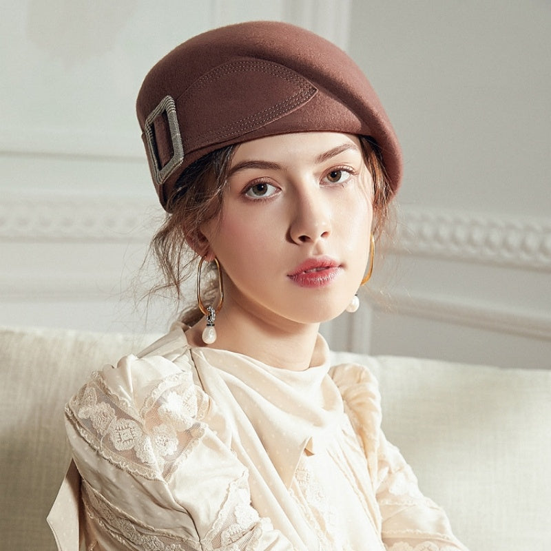 Stewardess Beret with Bow Checkered Mouth