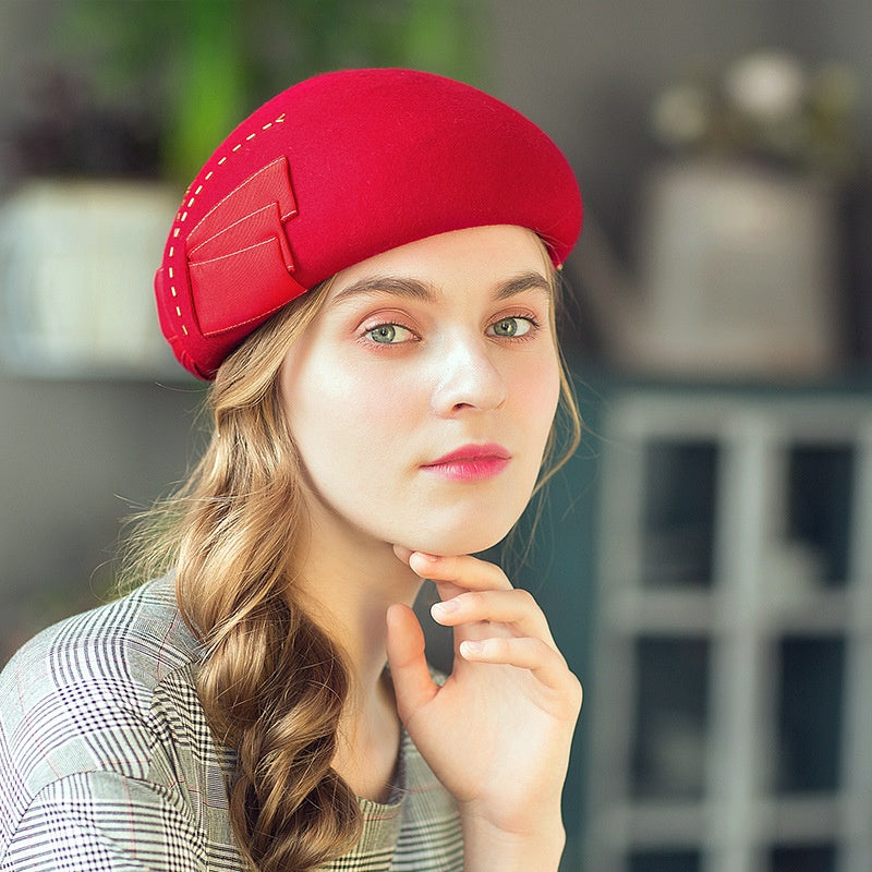 Felt Beret with Bow Webbing and Tubular Beads