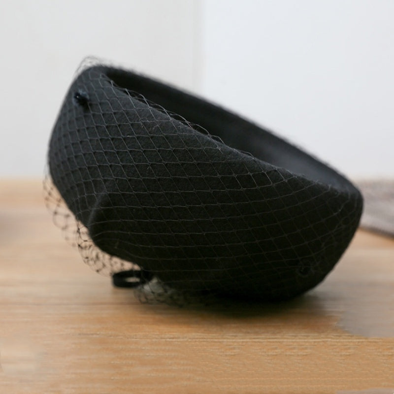 Felt Beret with Lace