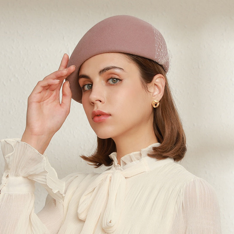 Felt Beret with Pearl and Lace