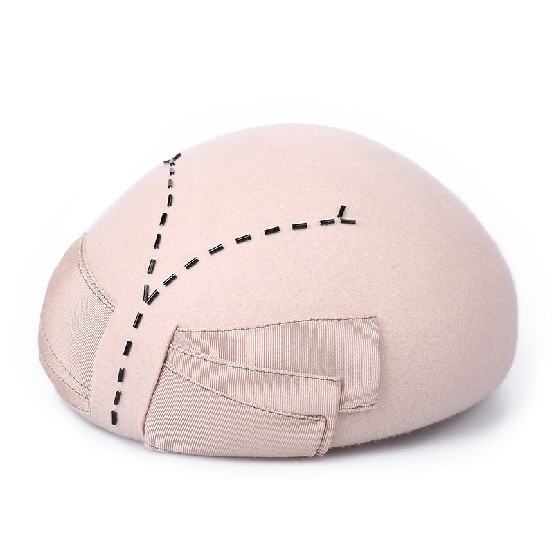 Felt Beret with Bow Webbing and Tubular Beads