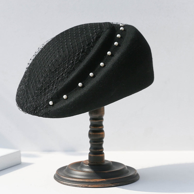 Felt Beret with Pearl and Lace