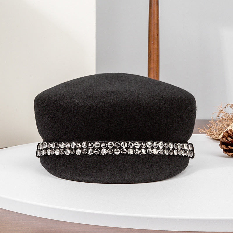 Felt Equestrian Newsboy Hat With Double-Row Copper Sheet Decoration